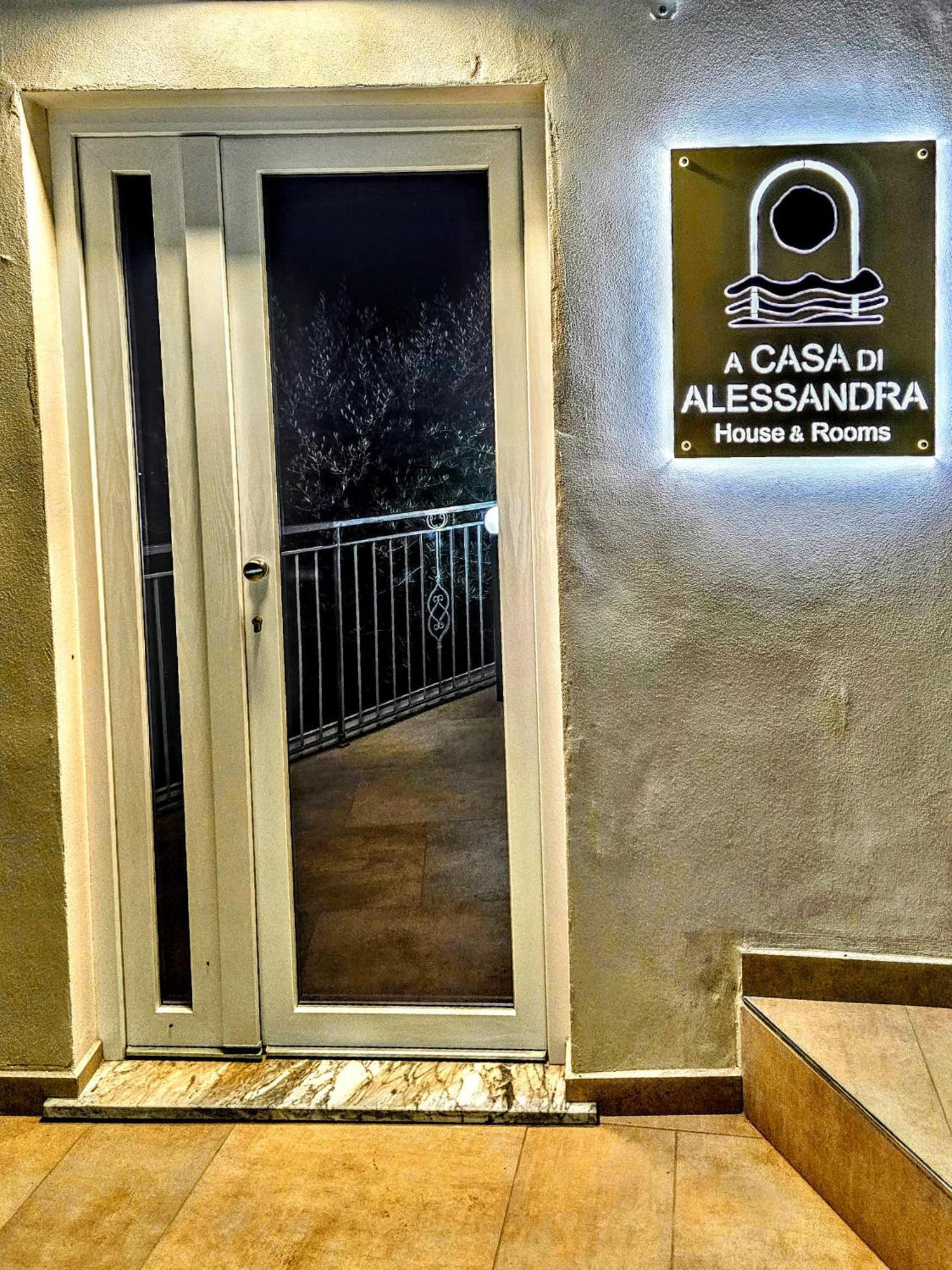A Casa Di Alessandra - Rooms Castellabate Exterior foto